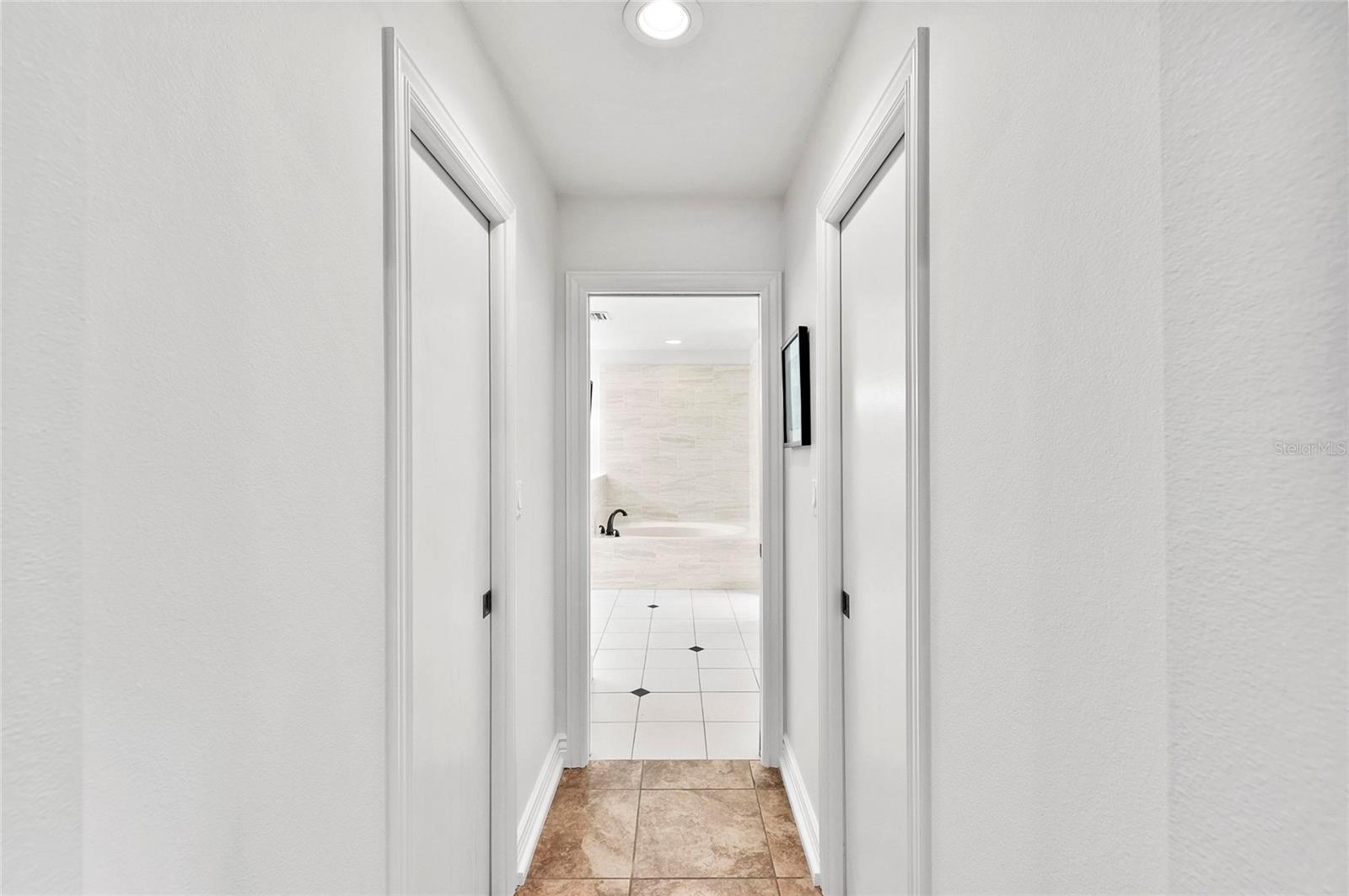 SOUTHBAY YACHT & RACQUET CLUB - Residential