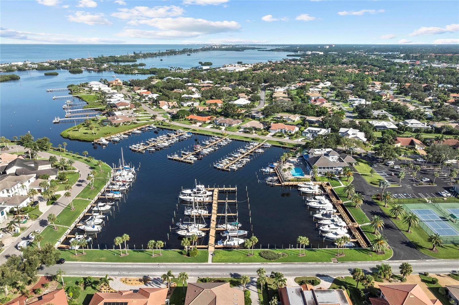 SOUTHBAY YACHT & RACQUET CLUB - Residential