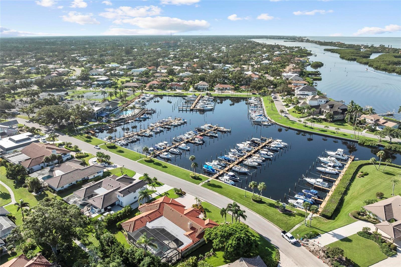 SOUTHBAY YACHT & RACQUET CLUB - Residential