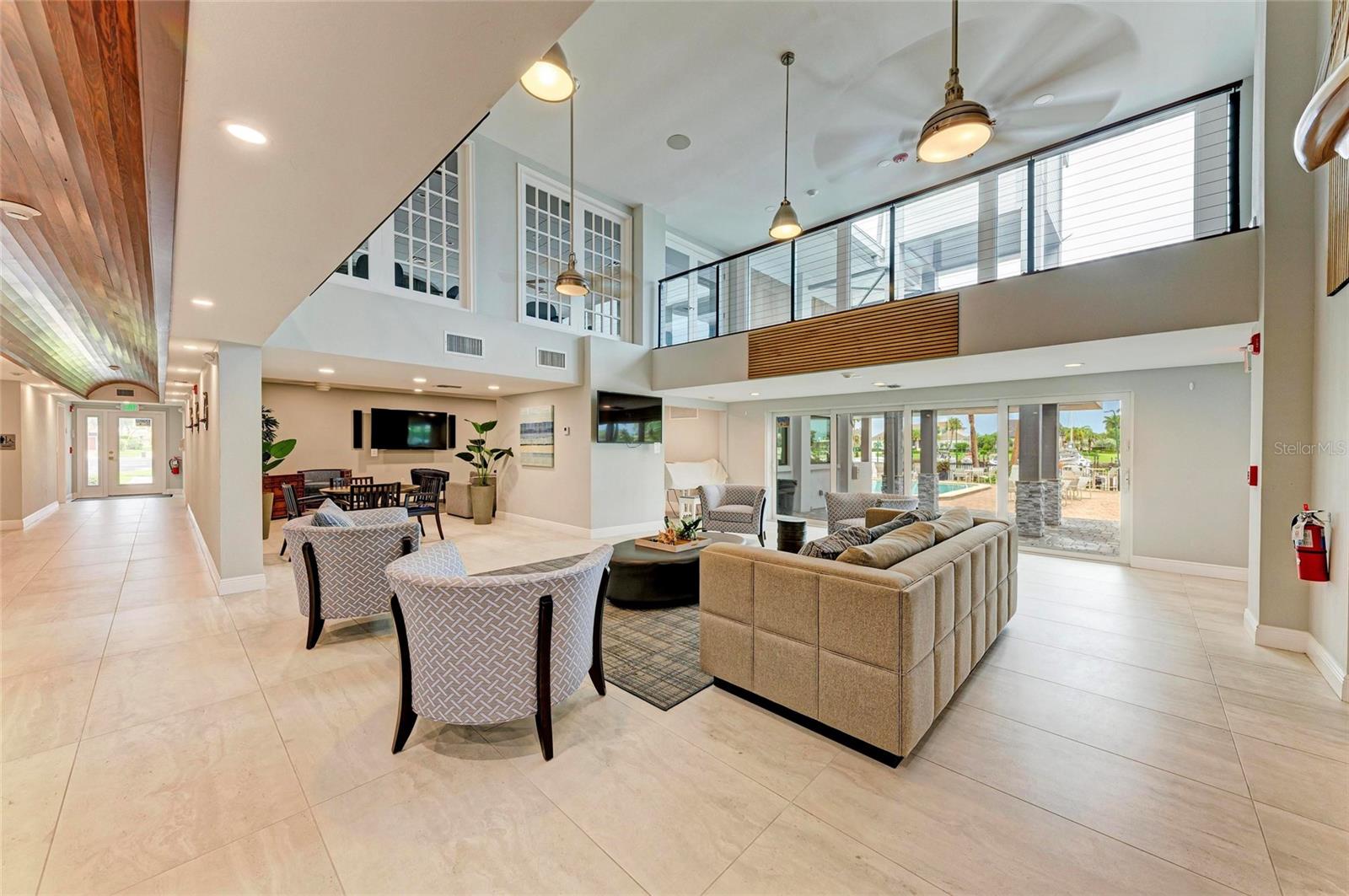 SOUTHBAY YACHT & RACQUET CLUB - Residential