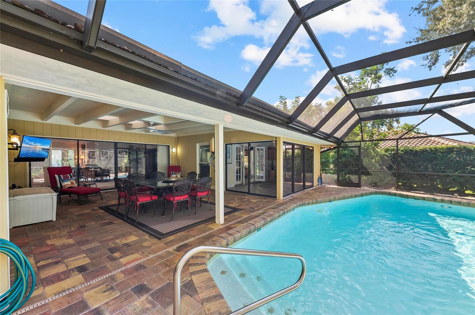SOUTHBAY YACHT & RACQUET CLUB - Residential