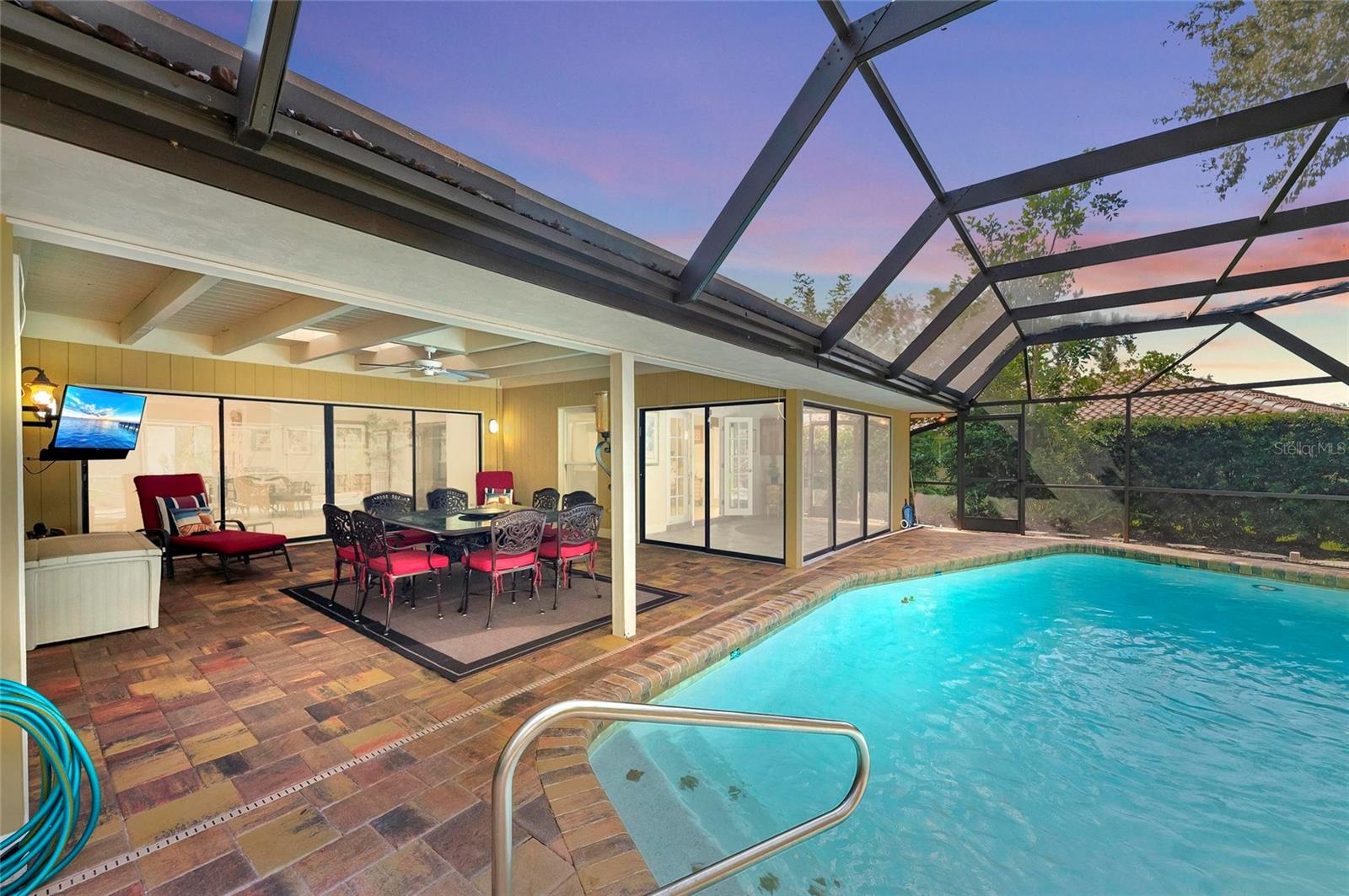 SOUTHBAY YACHT & RACQUET CLUB - Residential