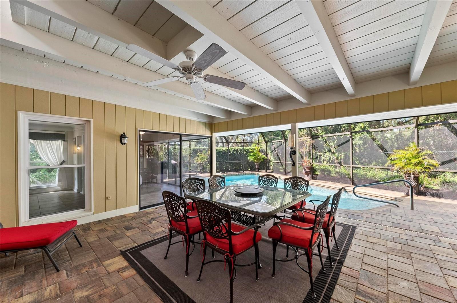 SOUTHBAY YACHT & RACQUET CLUB - Residential