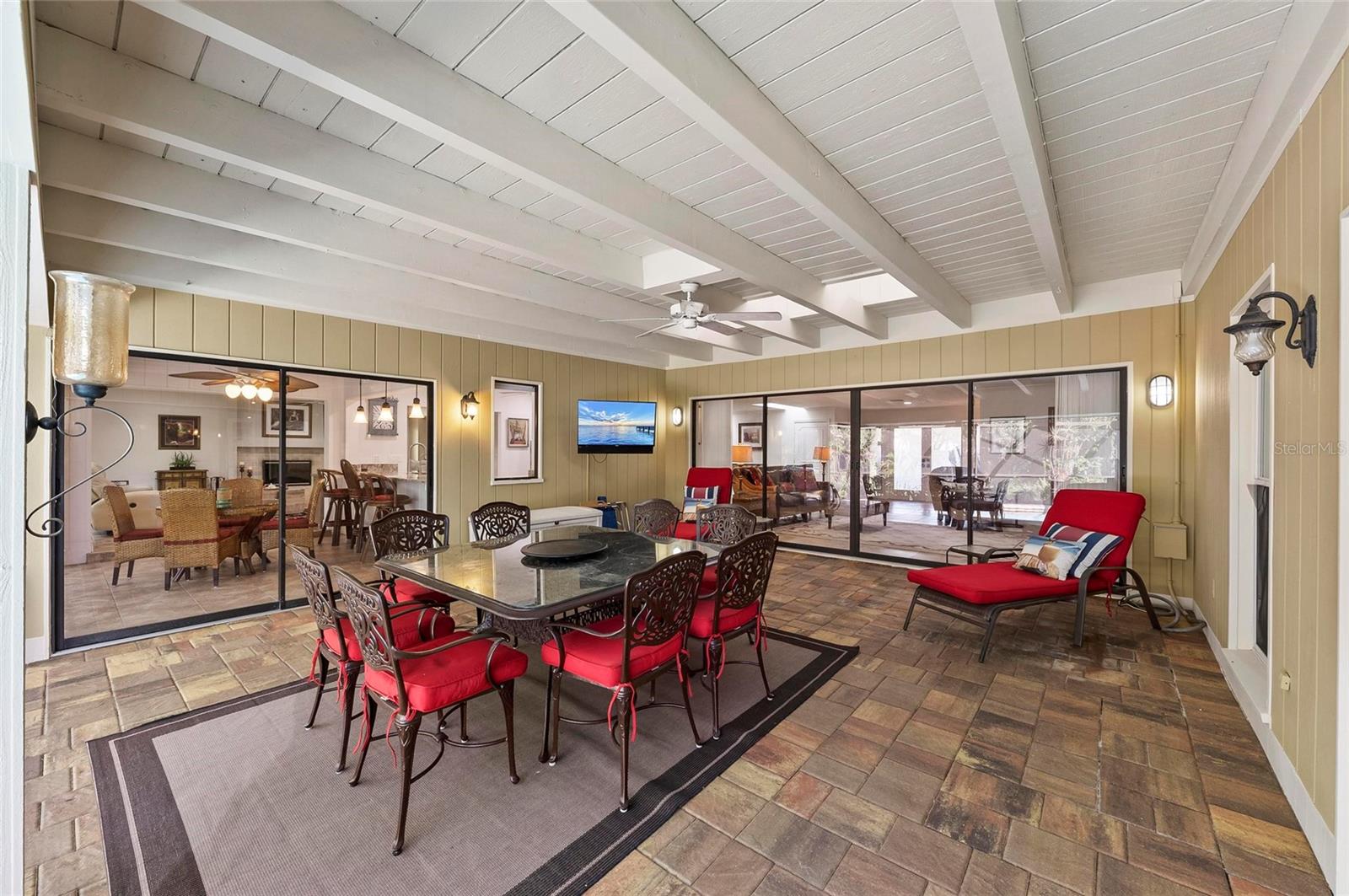 SOUTHBAY YACHT & RACQUET CLUB - Residential