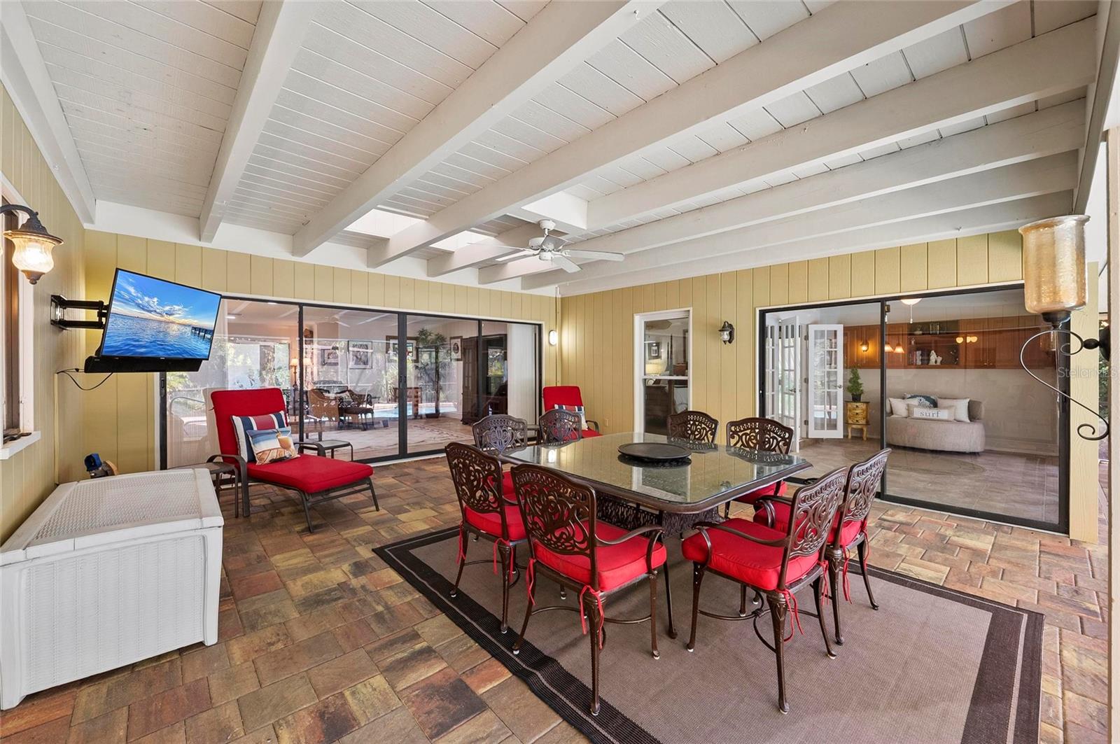 SOUTHBAY YACHT & RACQUET CLUB - Residential