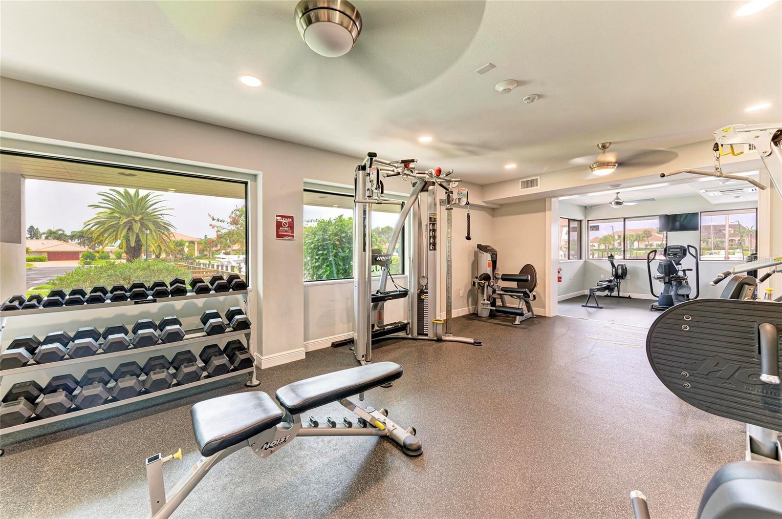 SOUTHBAY YACHT & RACQUET CLUB - Residential
