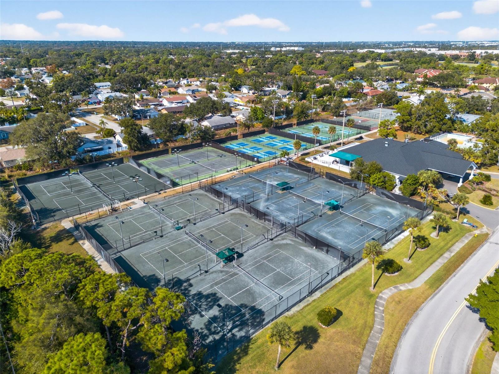 BAYOU CLUB BLVD EXT TR 1-PH 1 & TR 2-PH 1 - Residential