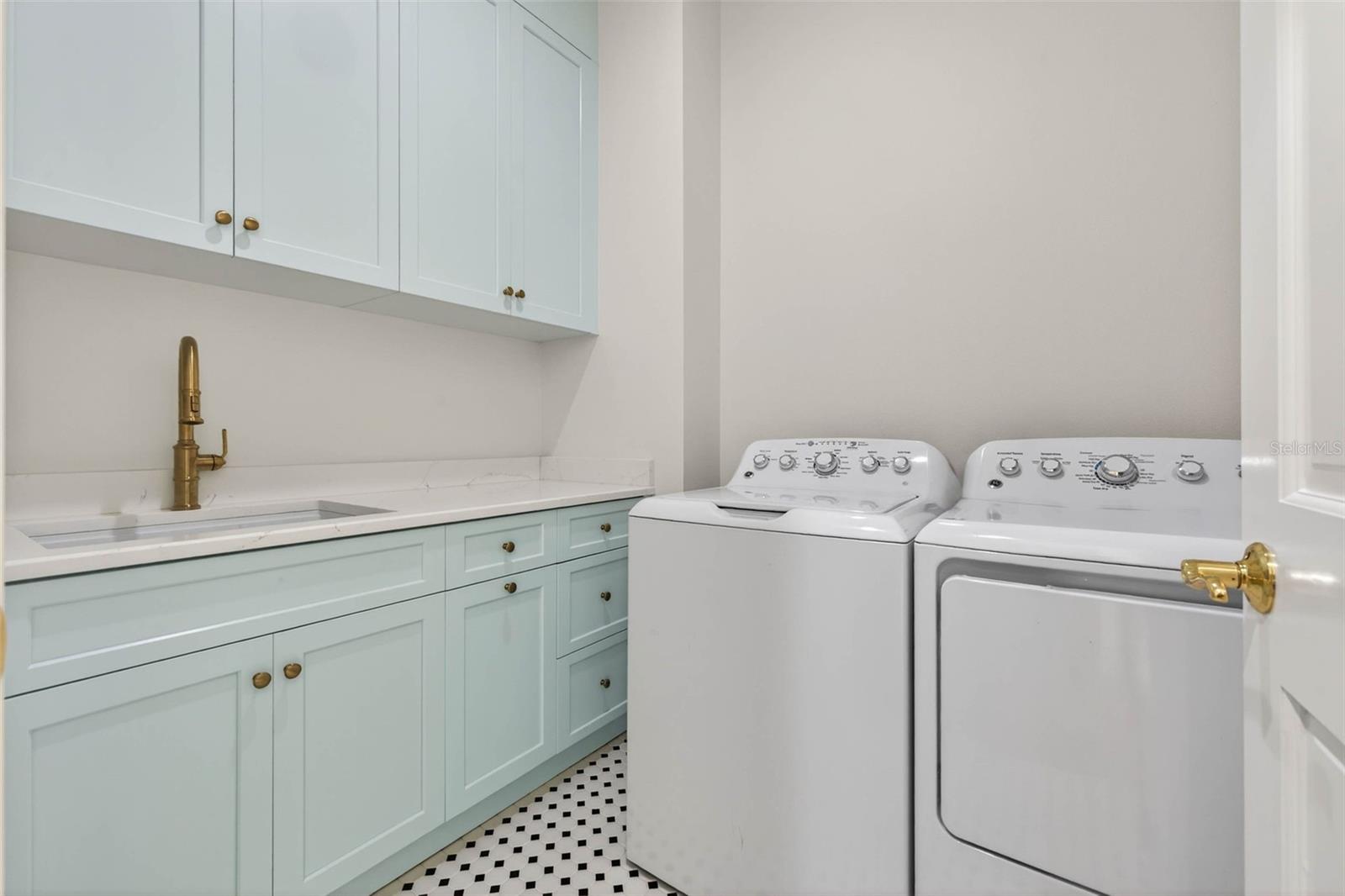 BAYOU CLUB BLVD EXT TR 1-PH 1 & TR 2-PH 1 - Residential