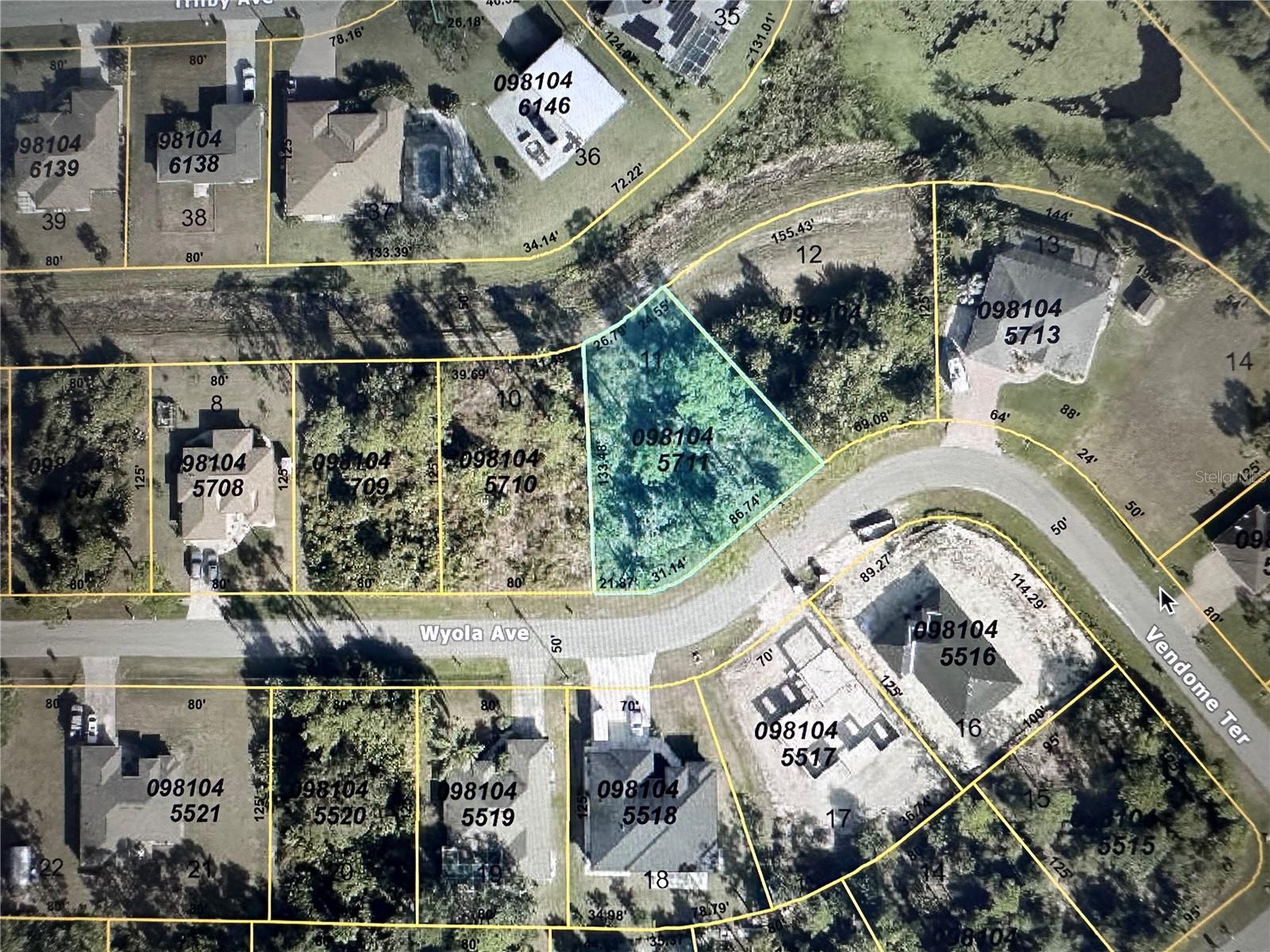 PORT CHARLOTTE SUB 09 - Land