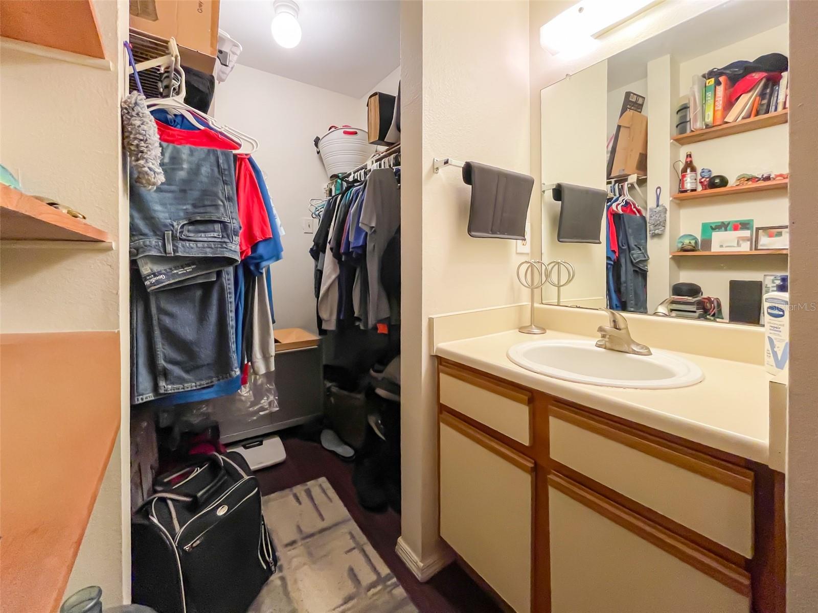 WINDJAMMER CONDO - Residential