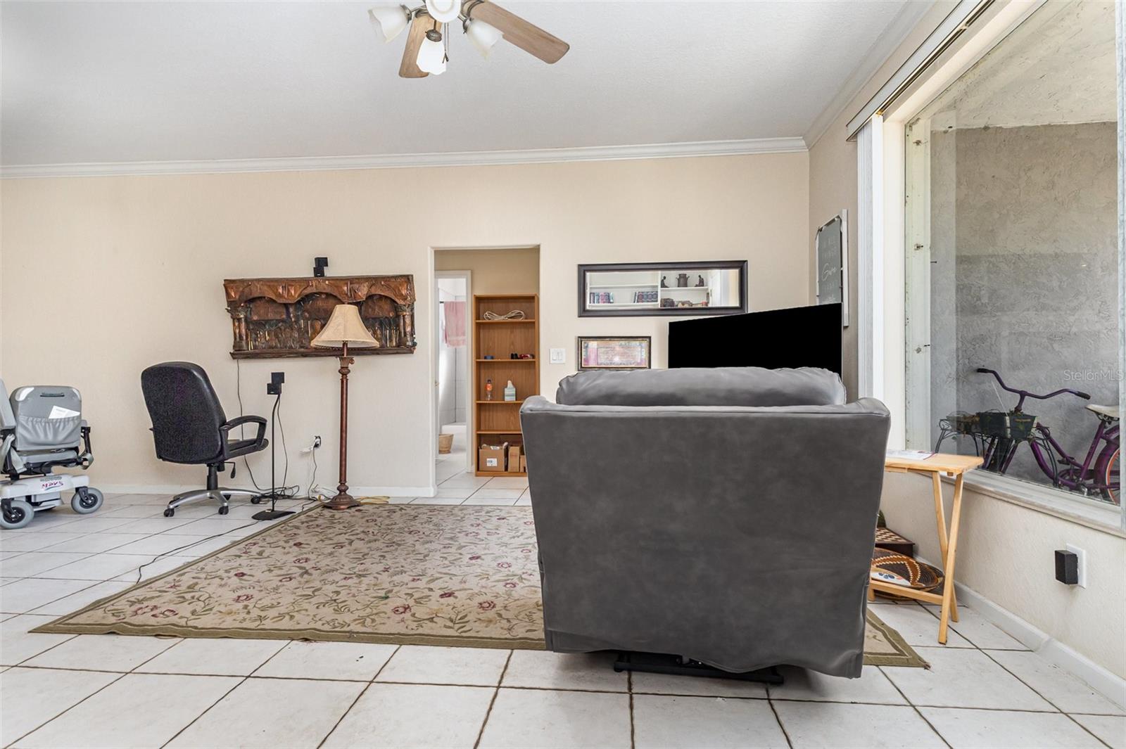 FROSTPROOF EAST - Residential