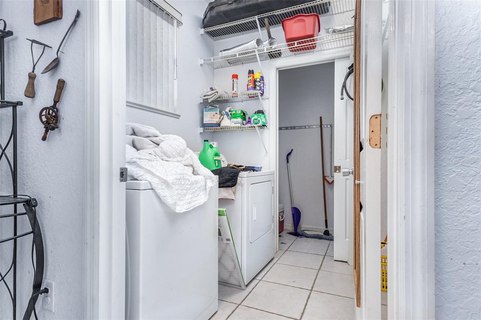 FROSTPROOF EAST - Residential