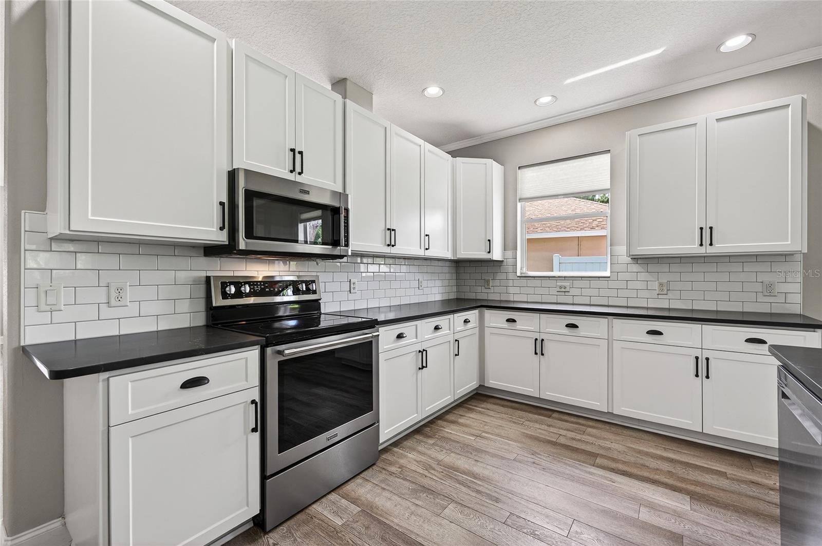 OAK TRACE - Residential