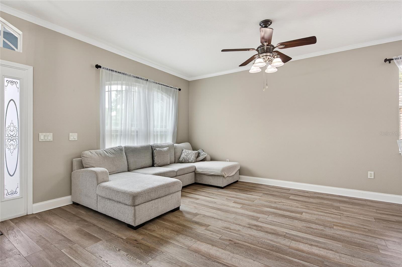 OAK TRACE - Residential