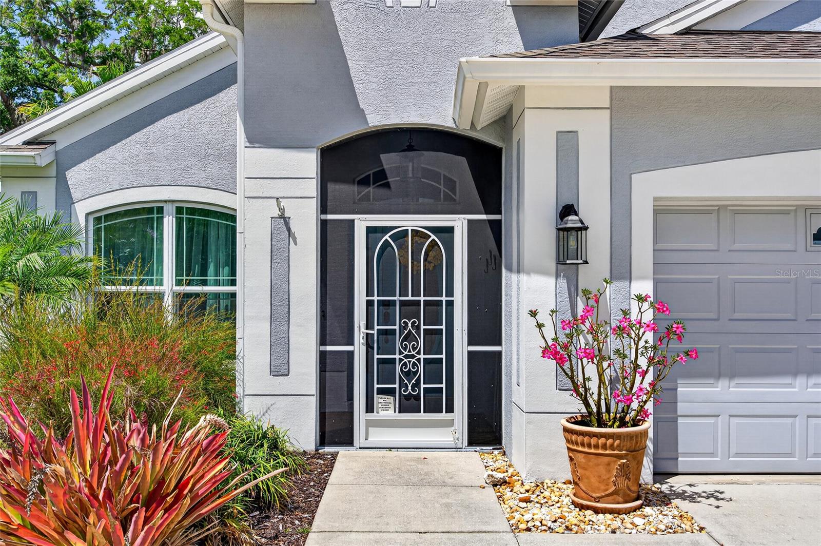 OAK TRACE - Residential