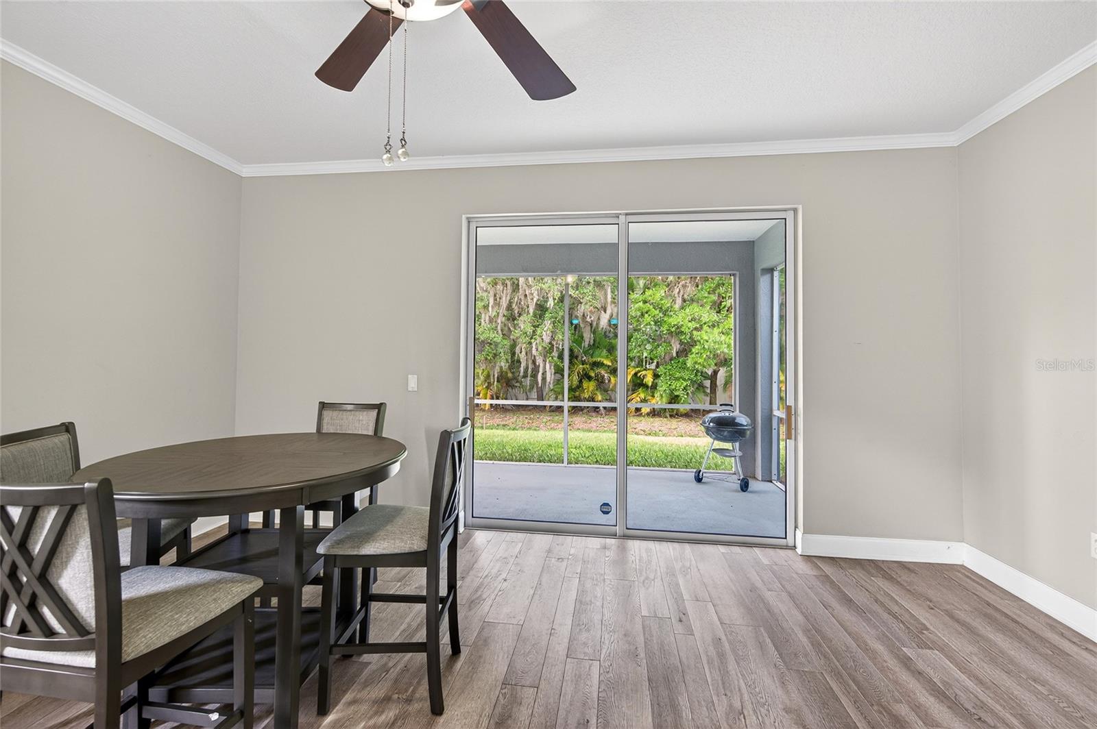 OAK TRACE - Residential