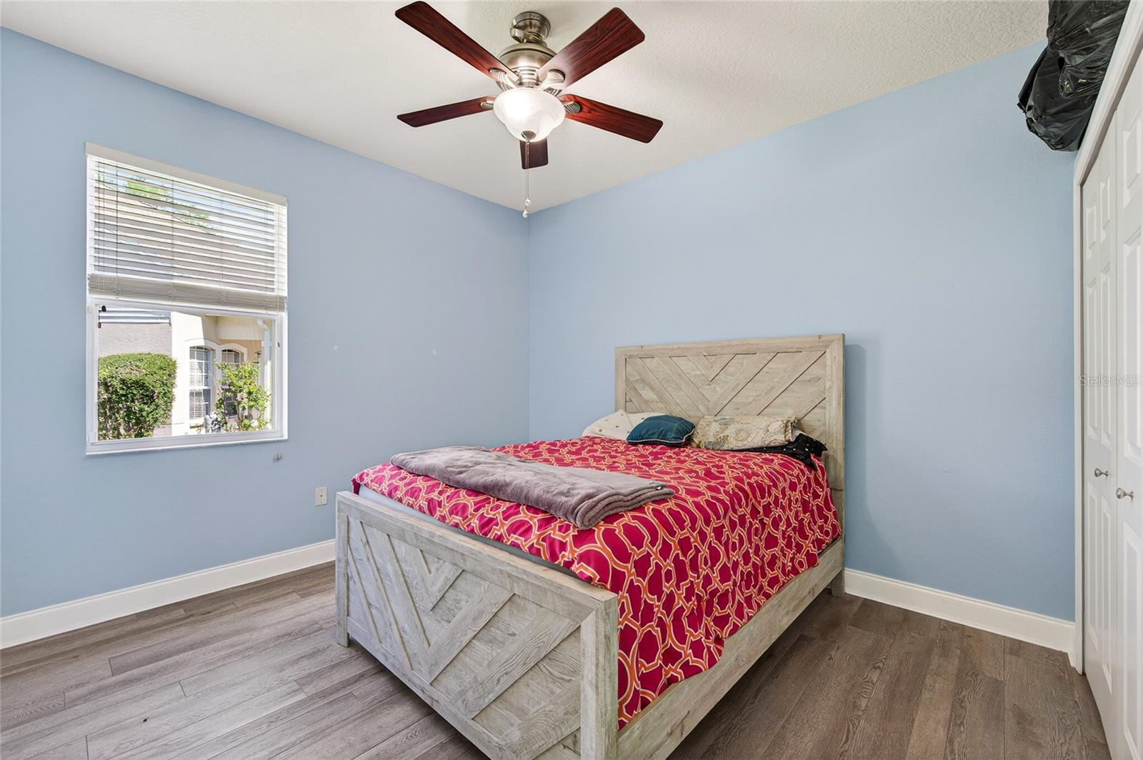 OAK TRACE - Residential