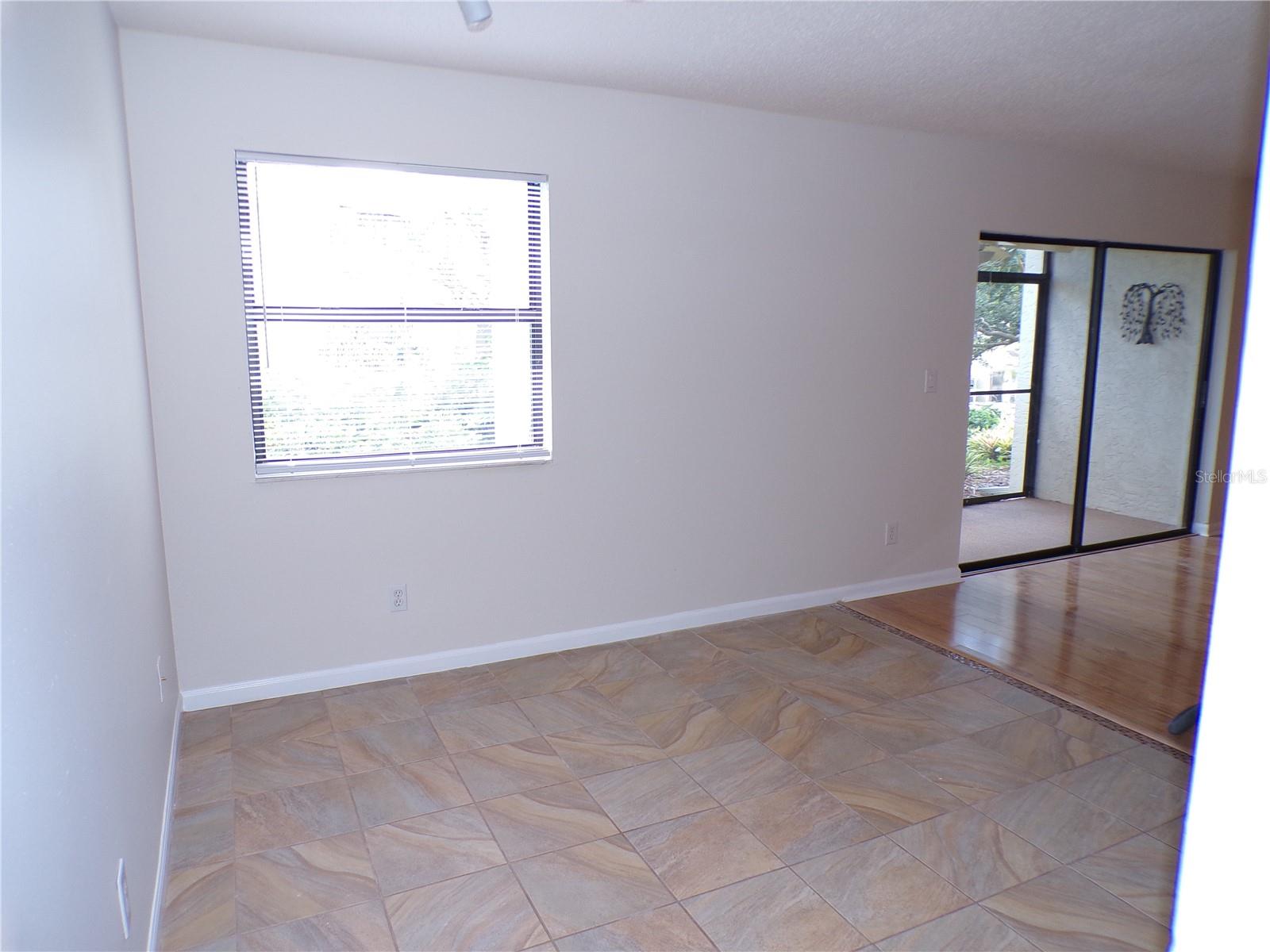 BIRD BAY V - Residential Lease