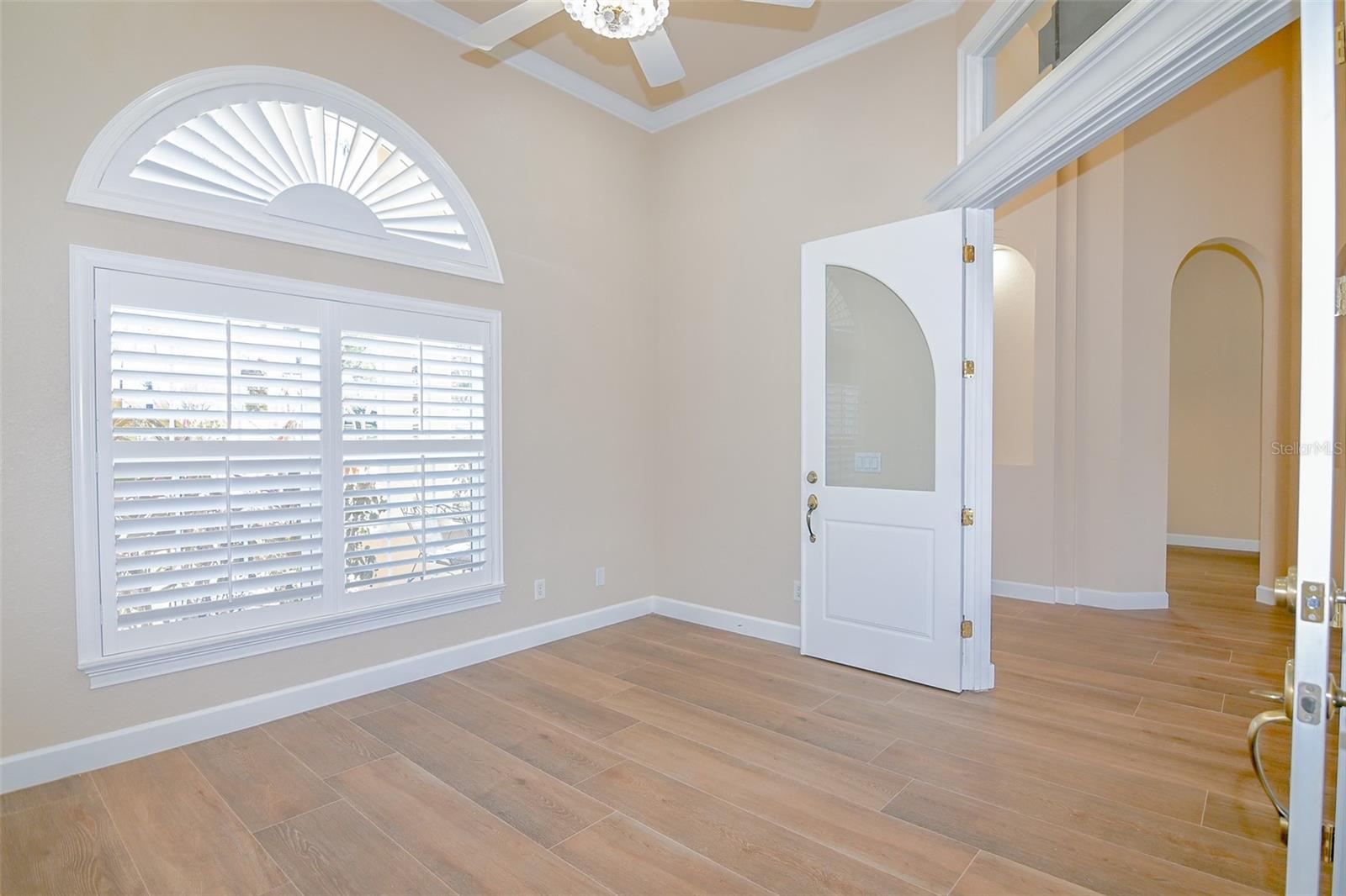 REFLECTIONS JULIANA - Residential