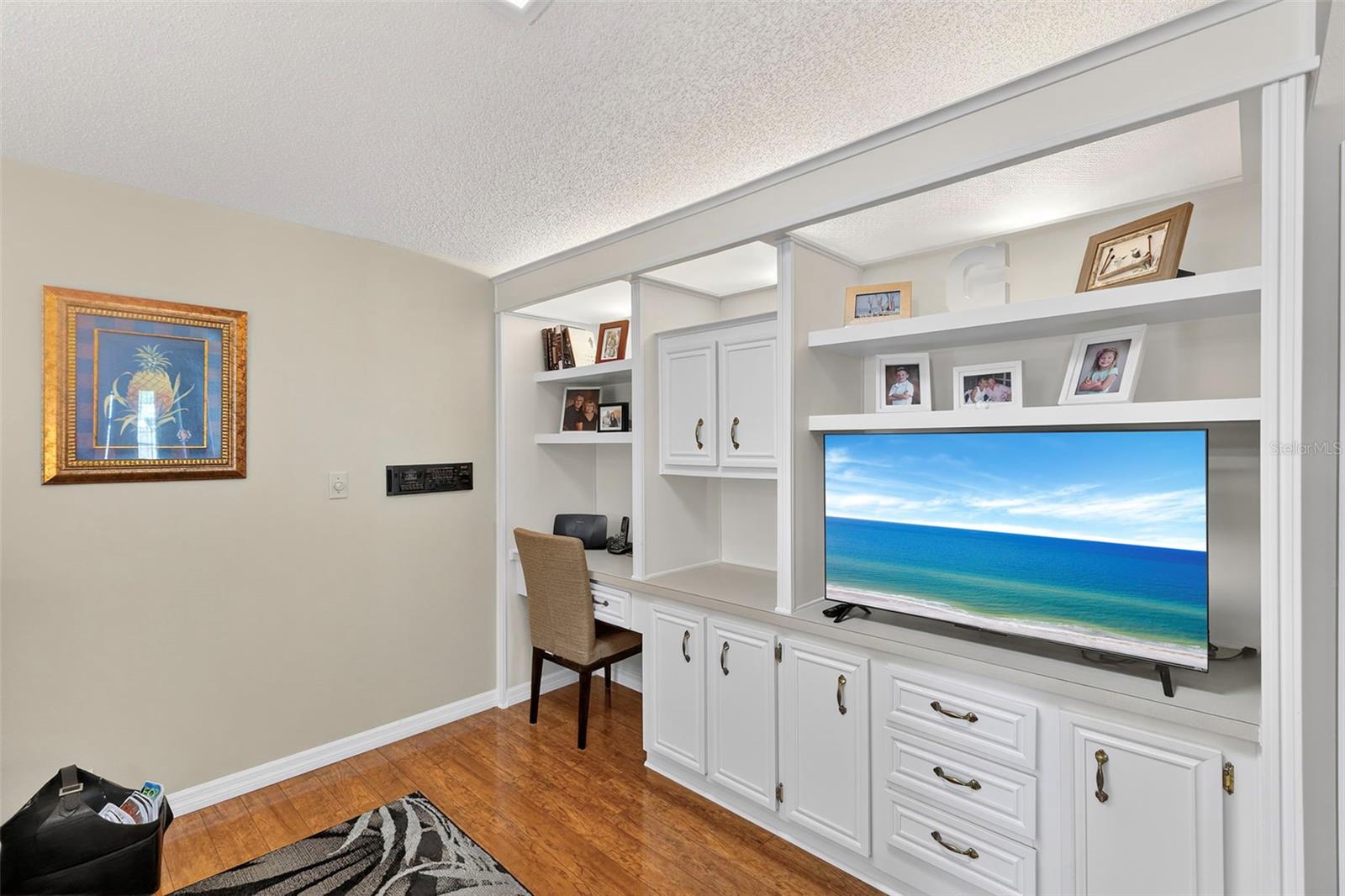 LA CASA MHP CO-OP - Residential