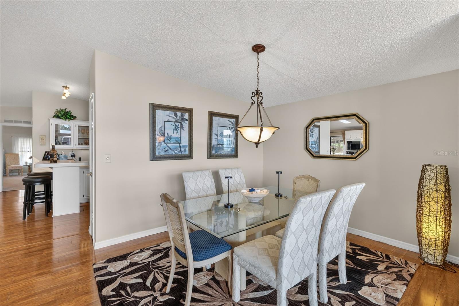 LA CASA MHP CO-OP - Residential