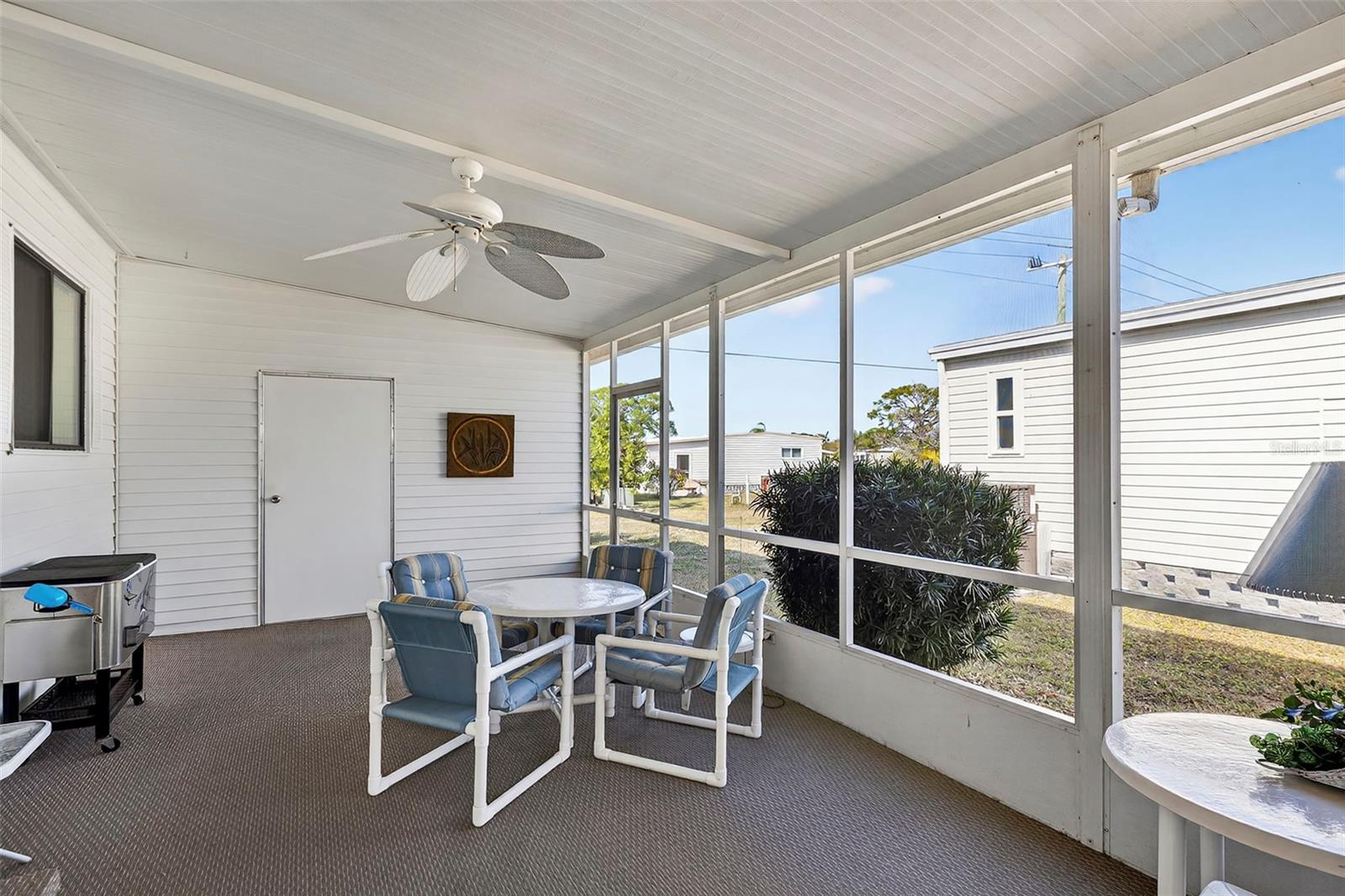 LA CASA MHP CO-OP - Residential