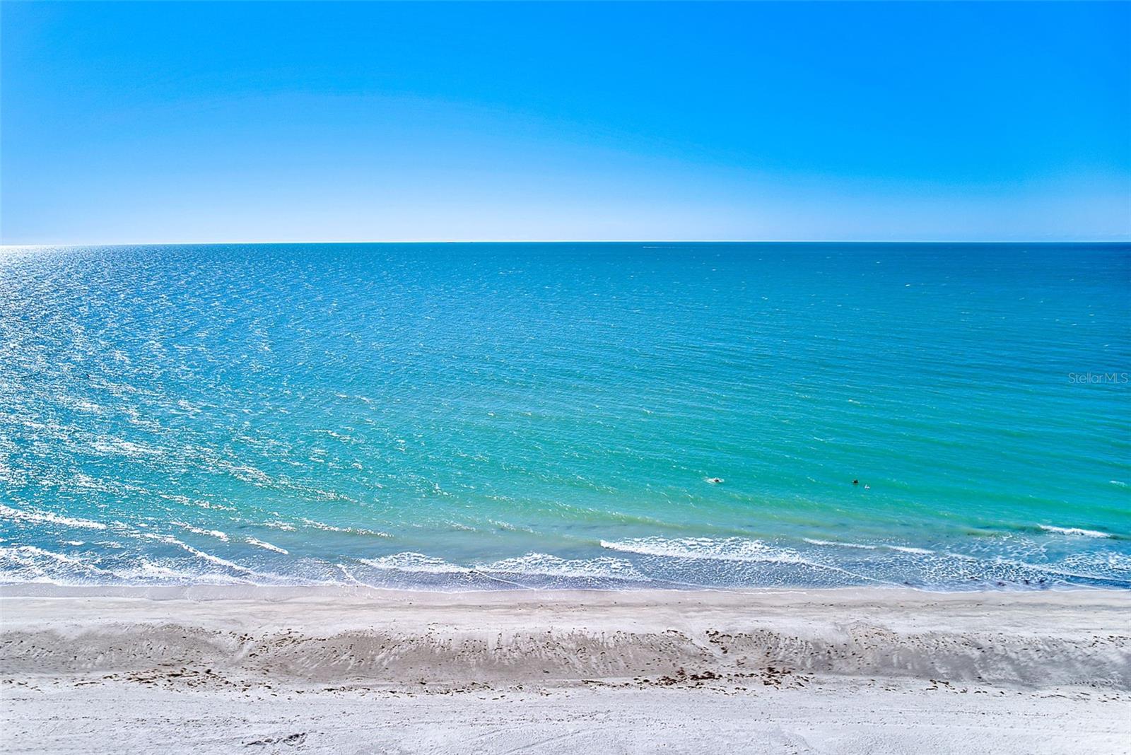 HOLIDAY VILLAS 3 - Residential