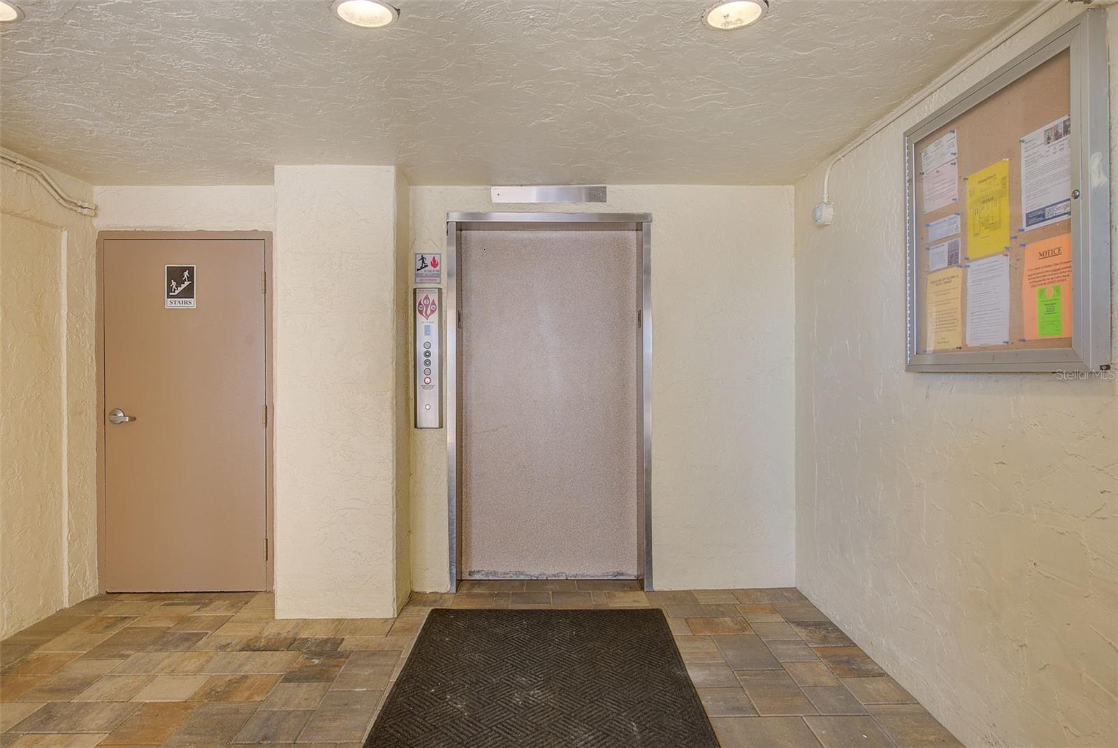 HOLIDAY VILLAS 3 - Residential