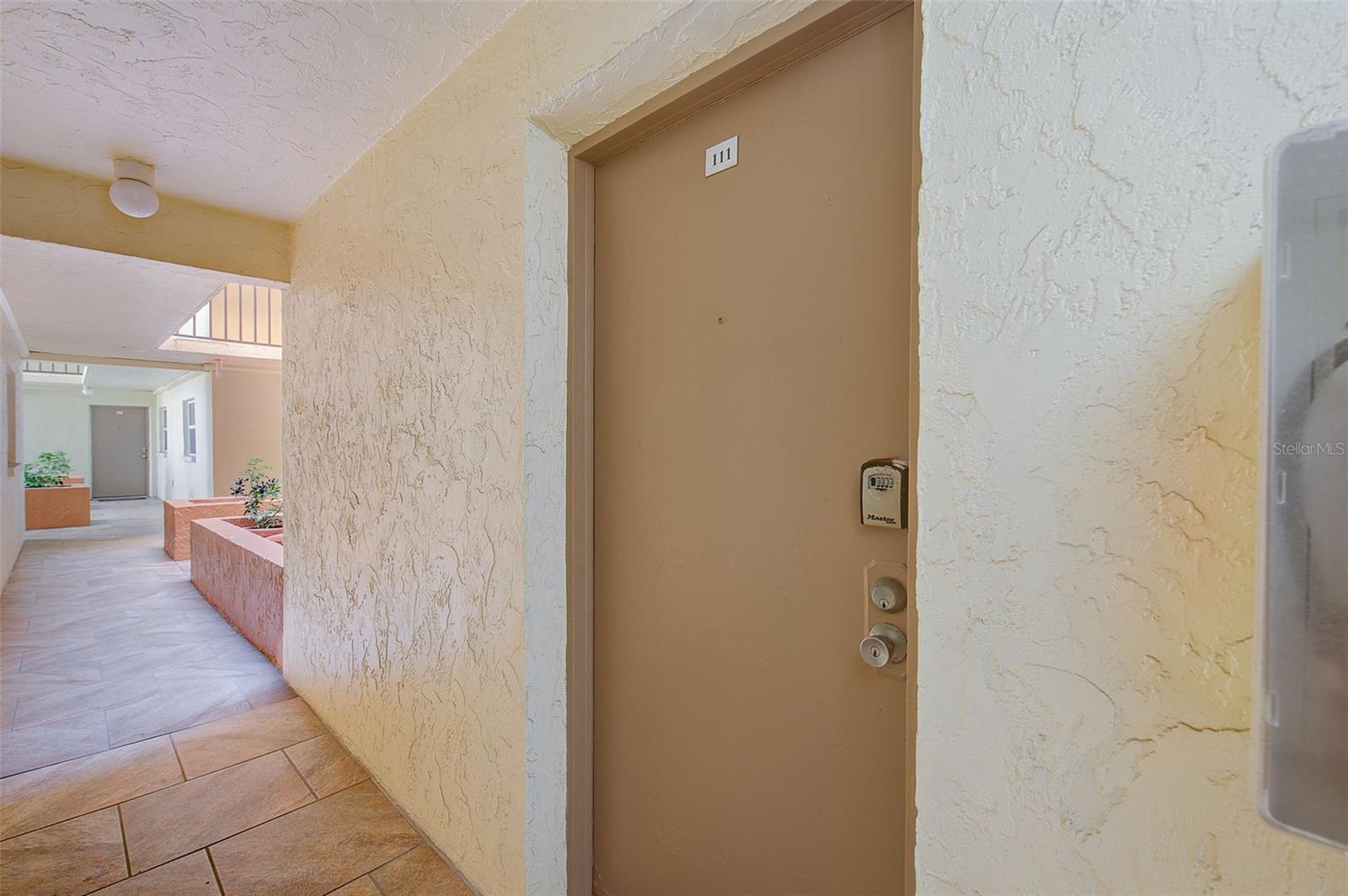 HOLIDAY VILLAS 3 - Residential