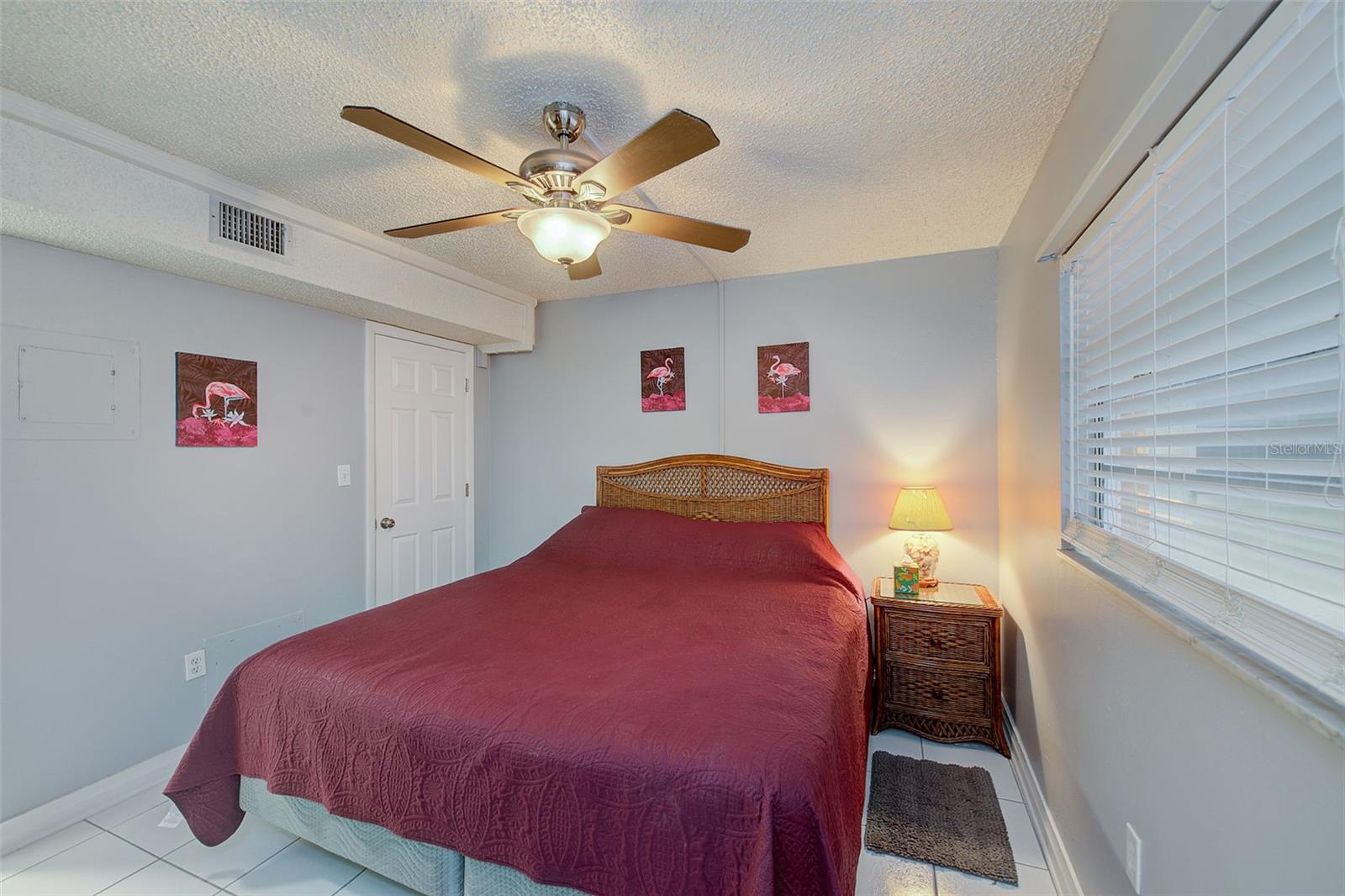 HOLIDAY VILLAS 3 - Residential