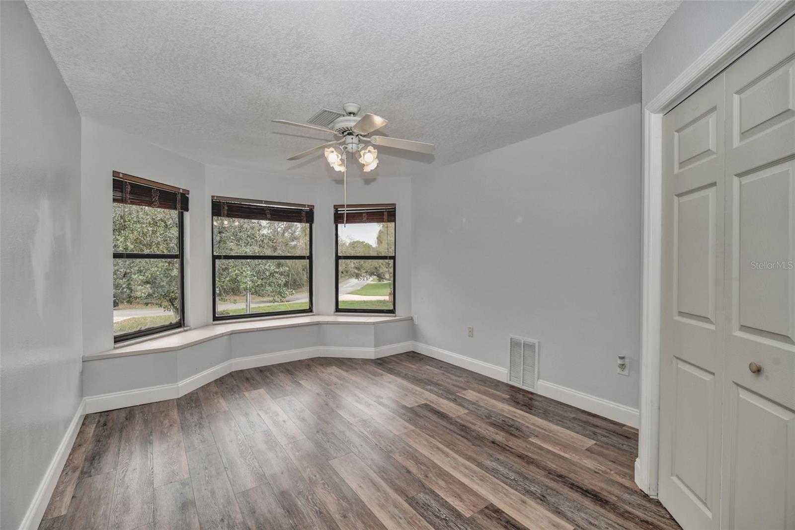 RIVER COUNTRY ESTATES - Residential