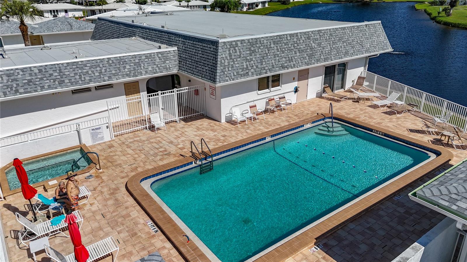 CIRCLE WOODS OF VENICE 2 - Residential