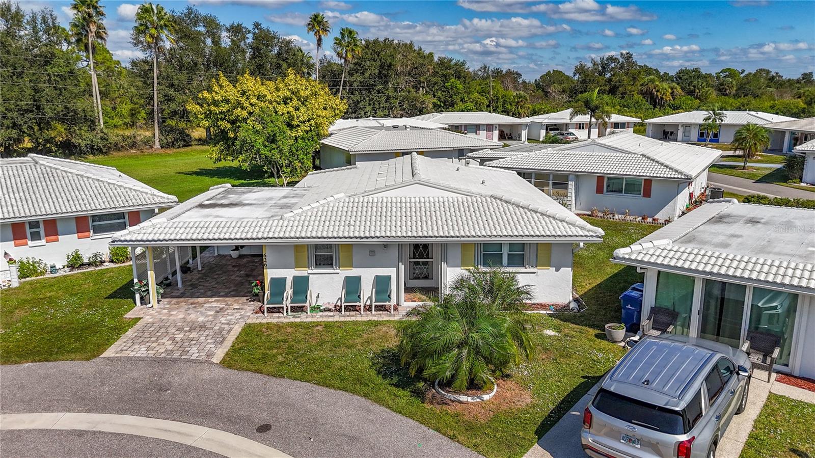 CIRCLE WOODS OF VENICE 2 - Residential