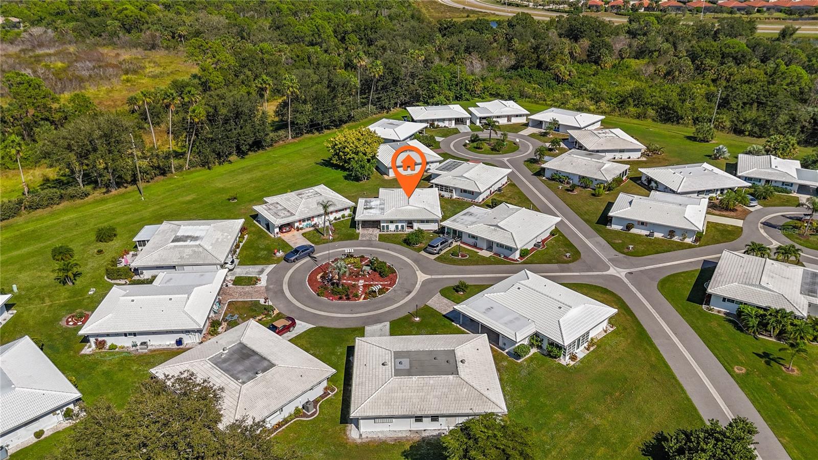 CIRCLE WOODS OF VENICE 2 - Residential