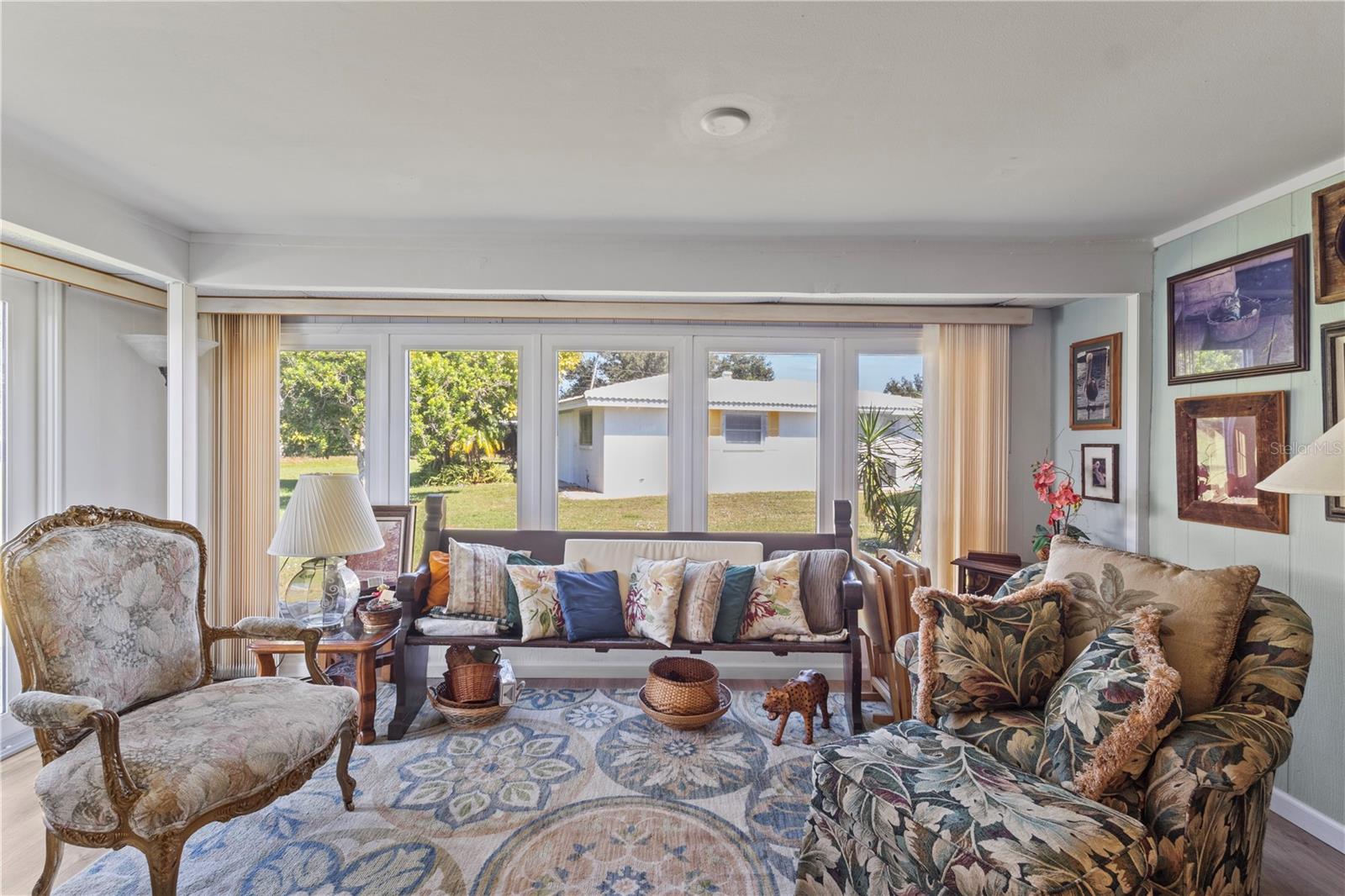 CIRCLE WOODS OF VENICE 2 - Residential