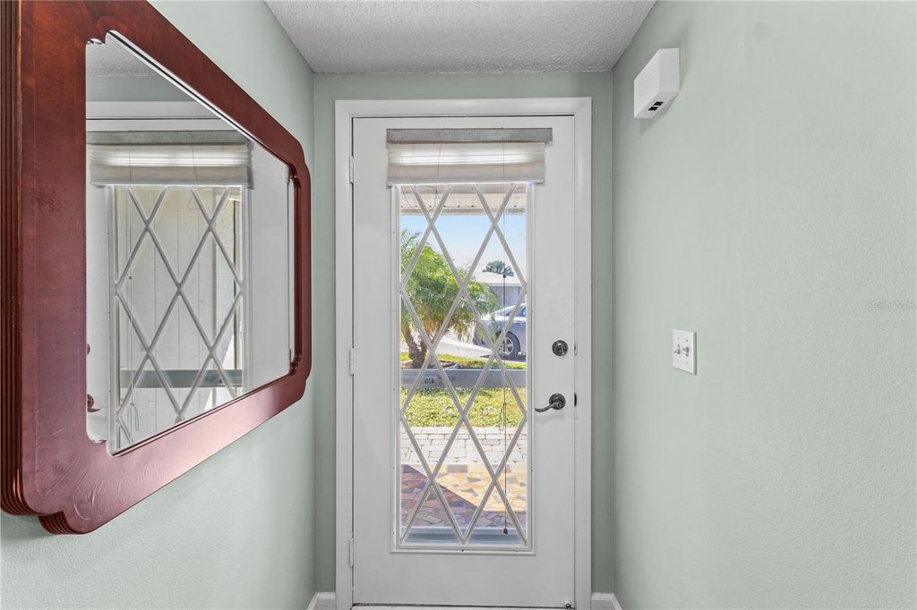 Photo of 626 Circlewood Drive #S1-18, Venice, FL 34293 (MLS # N6141228)