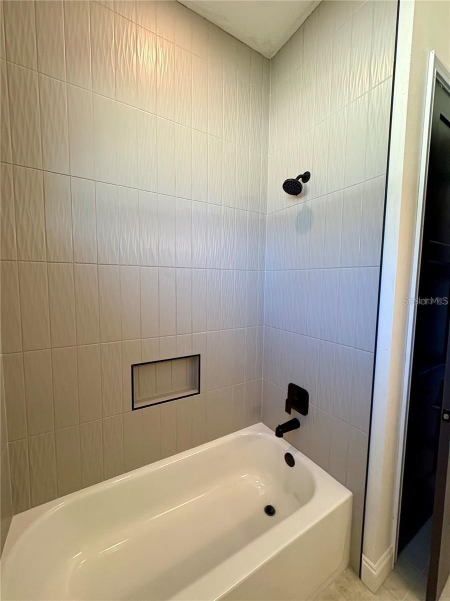 PALM COAST/EASTHAMPTON SEC 34 - Residential