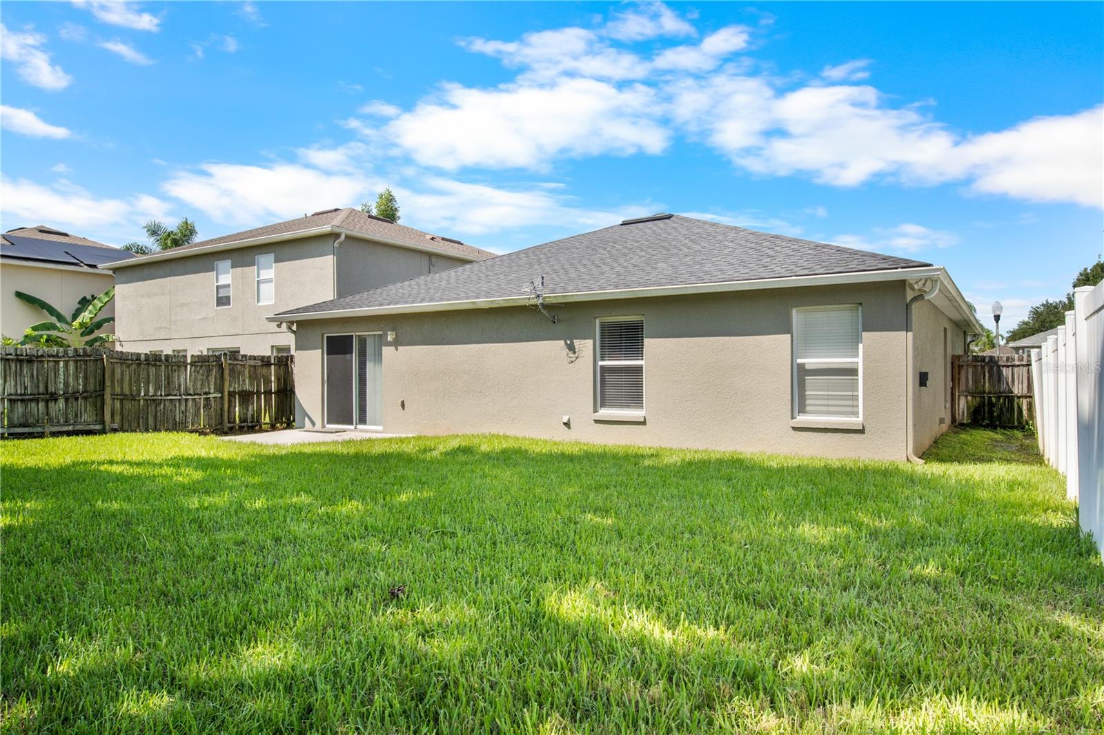930 WINDROSE DRIVE 2