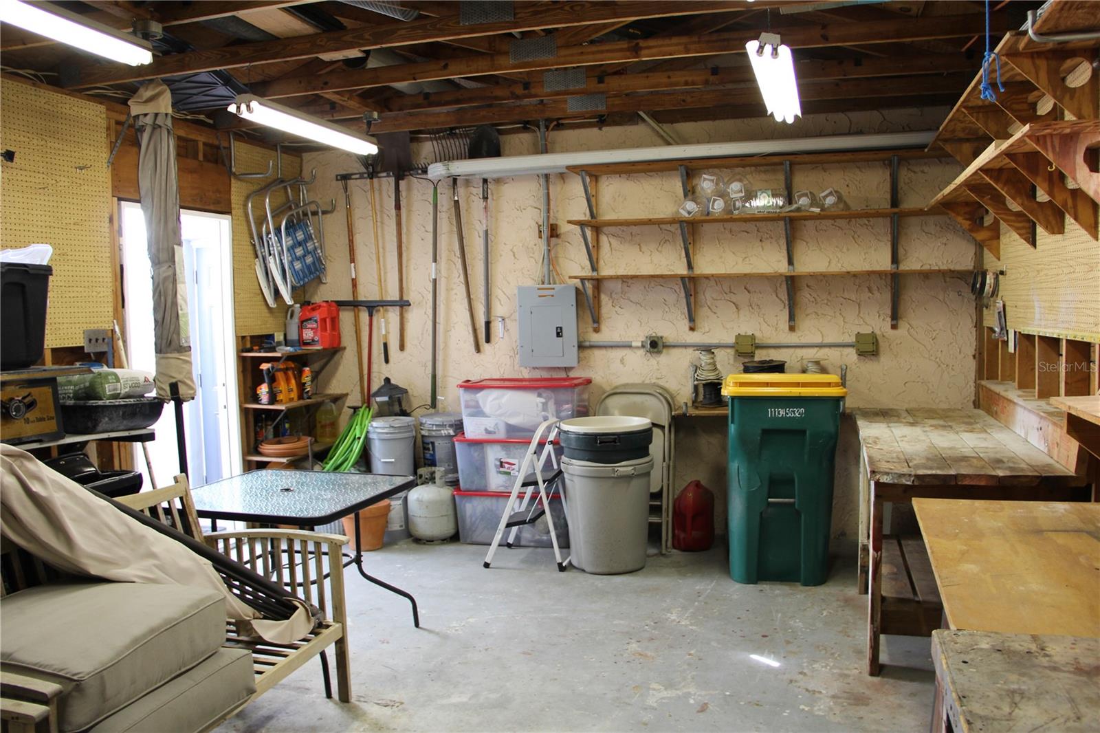 WYCHEWOOD SHORES - Residential