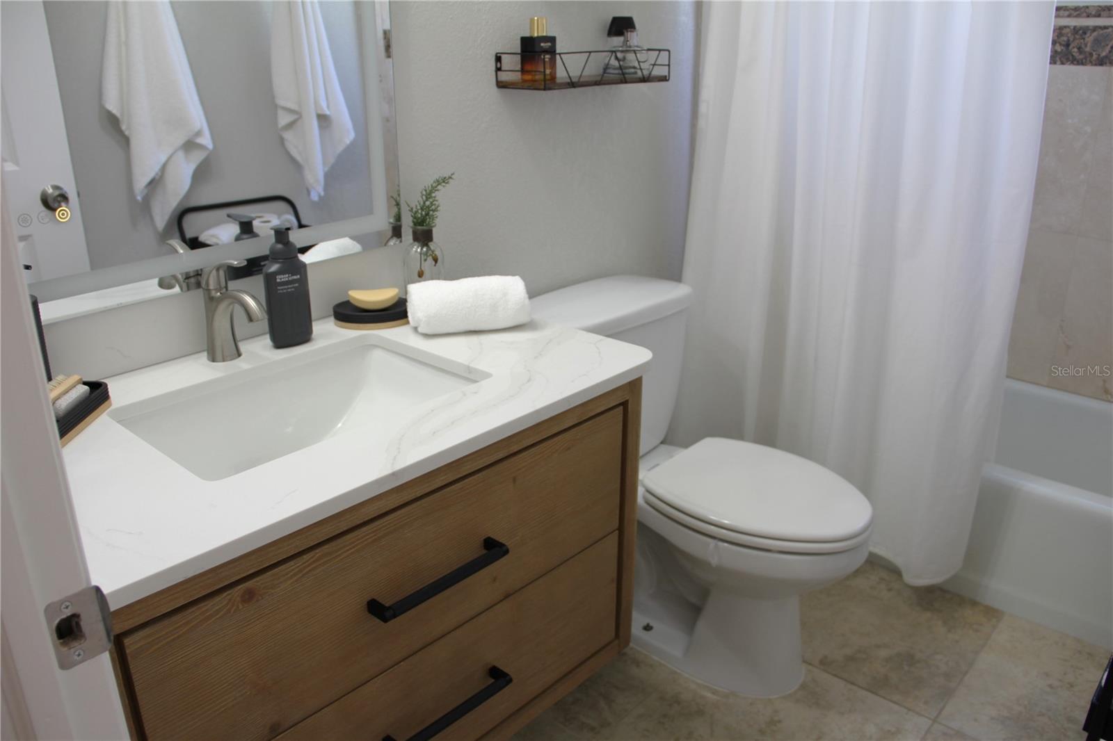 WYCHEWOOD SHORES - Residential