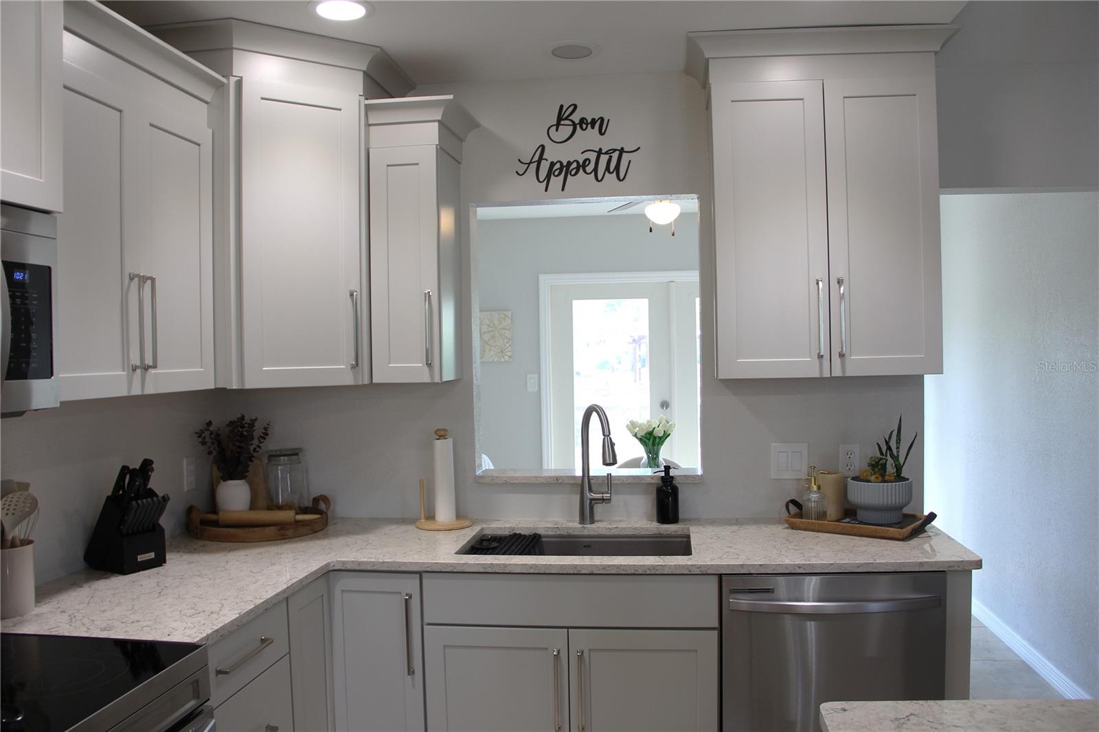 WYCHEWOOD SHORES - Residential