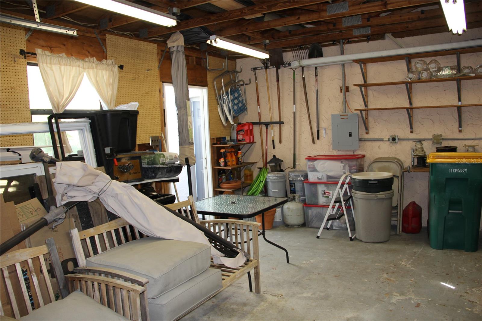 WYCHEWOOD SHORES - Residential