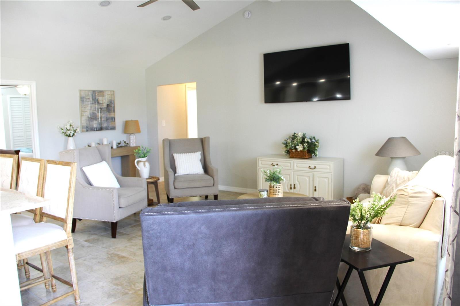 WYCHEWOOD SHORES - Residential