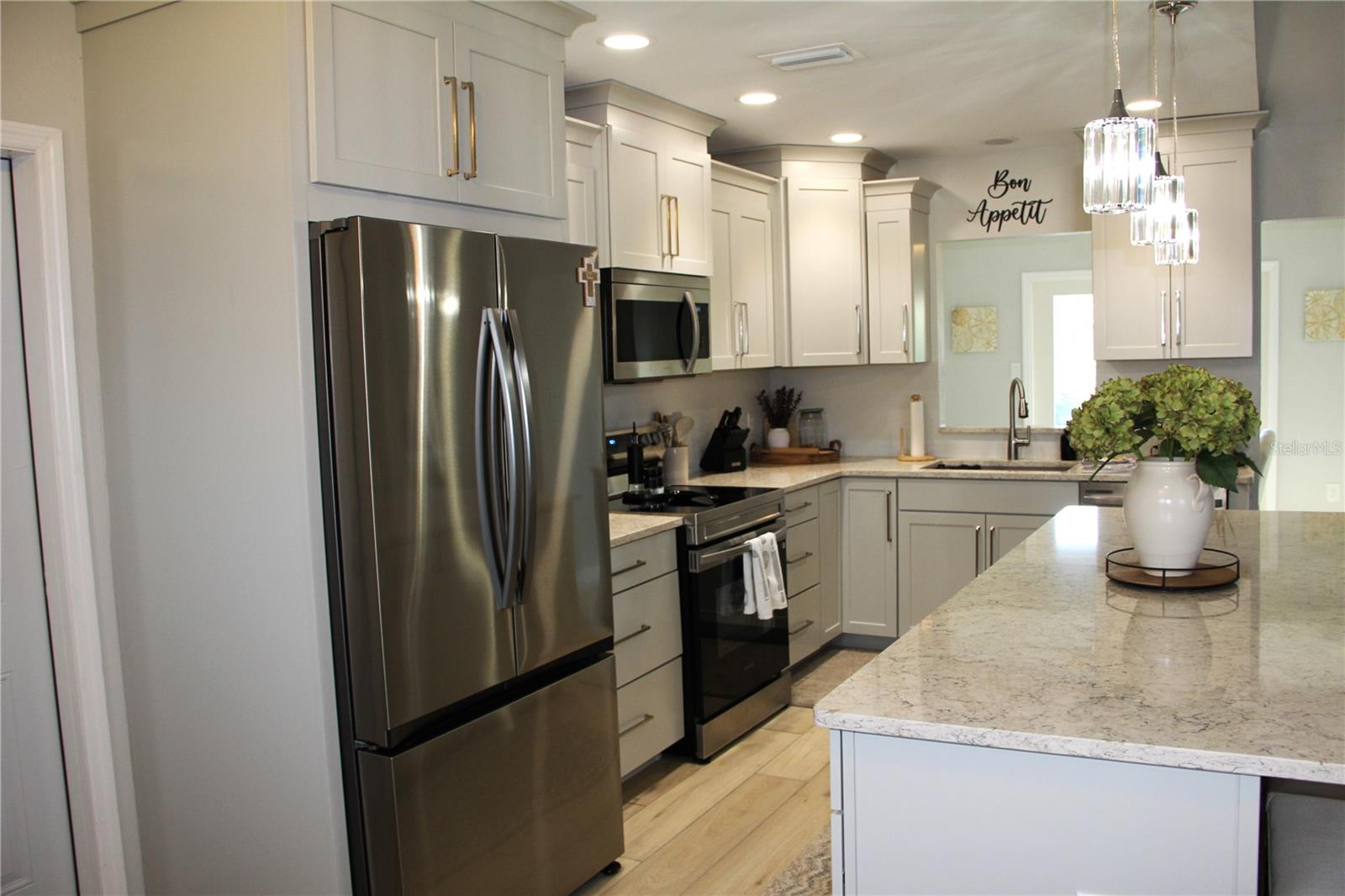 WYCHEWOOD SHORES - Residential