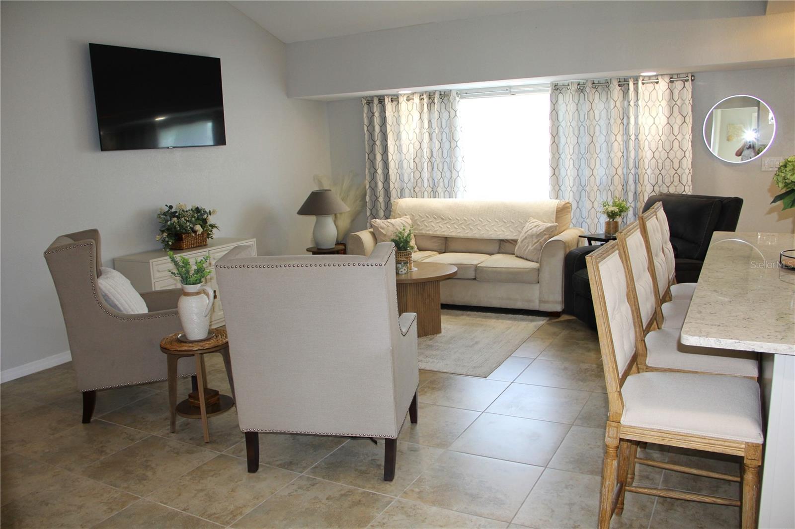 WYCHEWOOD SHORES - Residential