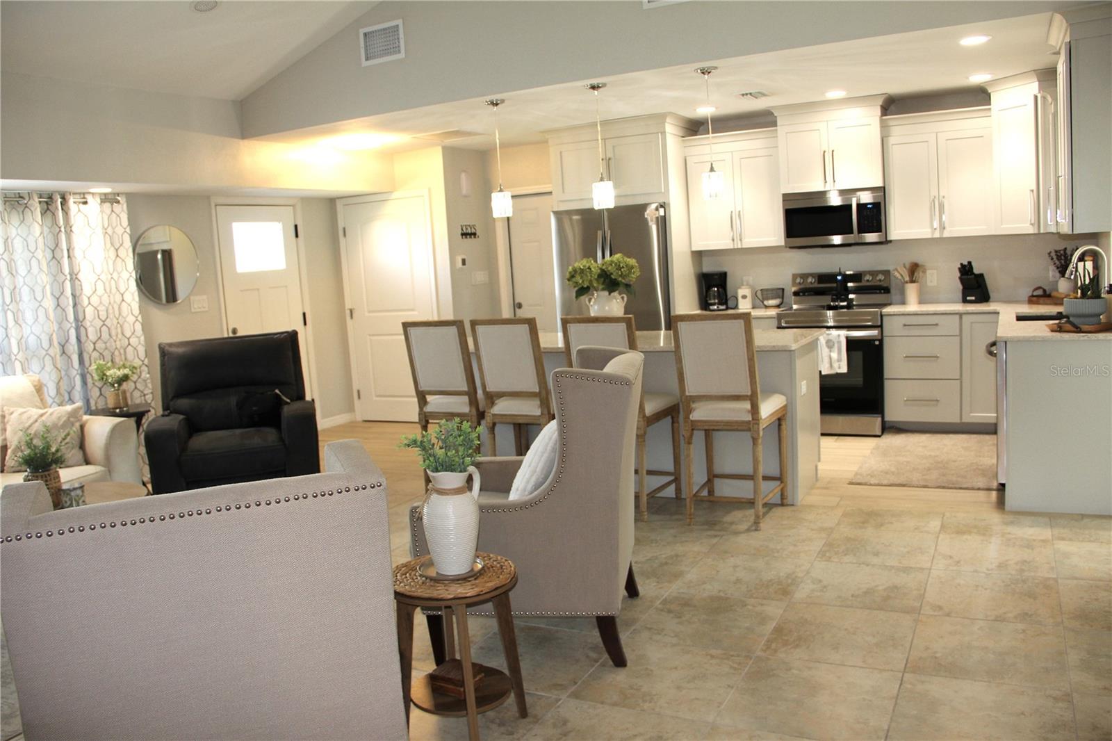 WYCHEWOOD SHORES - Residential