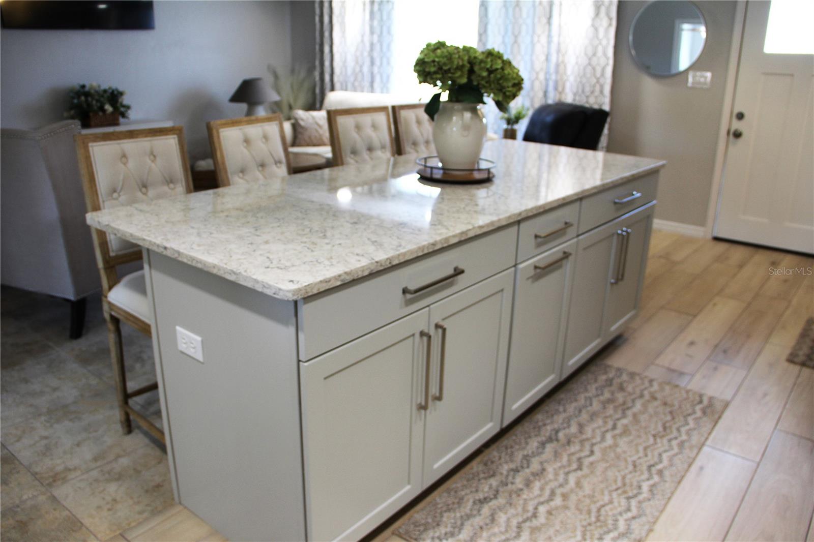 WYCHEWOOD SHORES - Residential