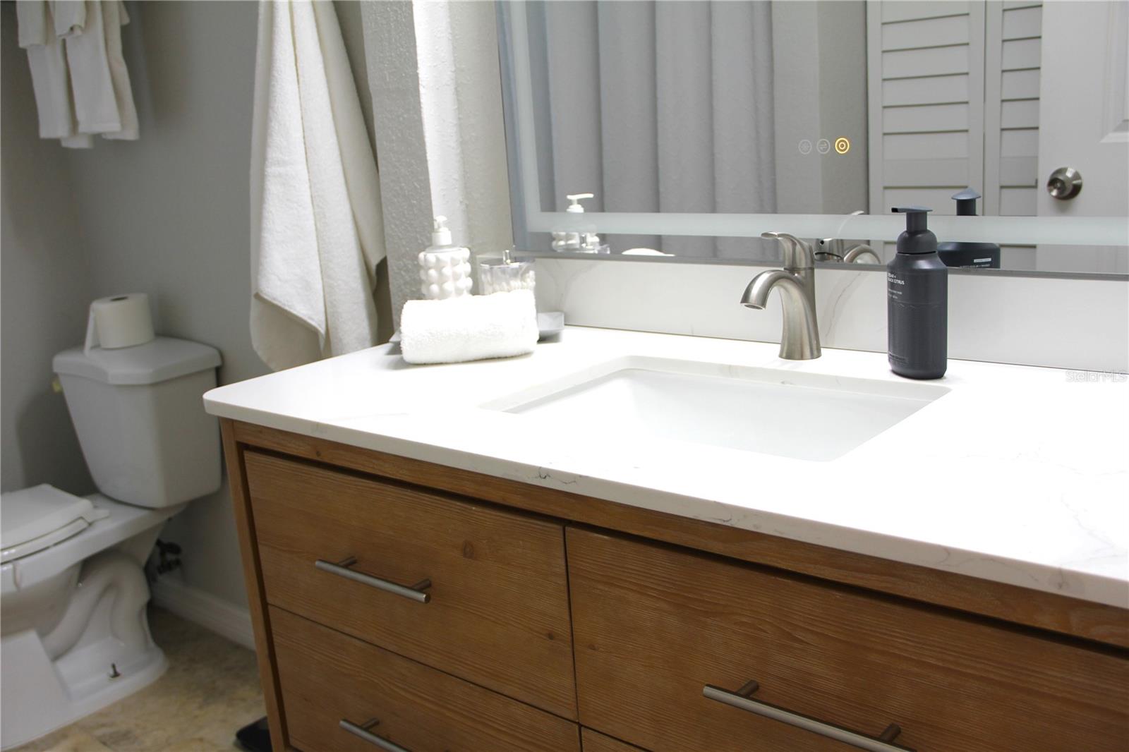 WYCHEWOOD SHORES - Residential