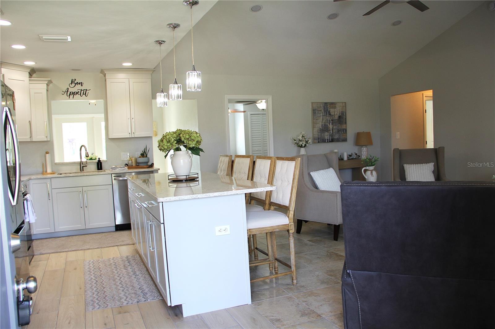 WYCHEWOOD SHORES - Residential