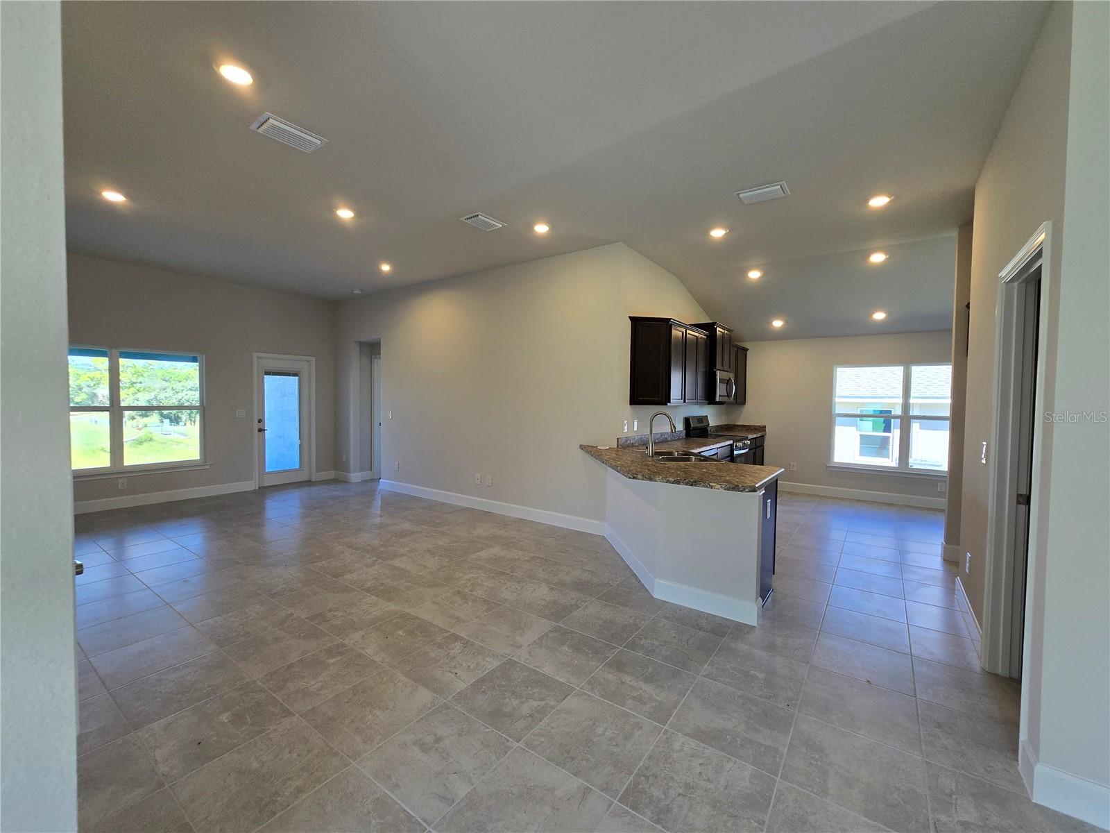 THE FAIRWAYS OF TWISTED OAKS - Residential